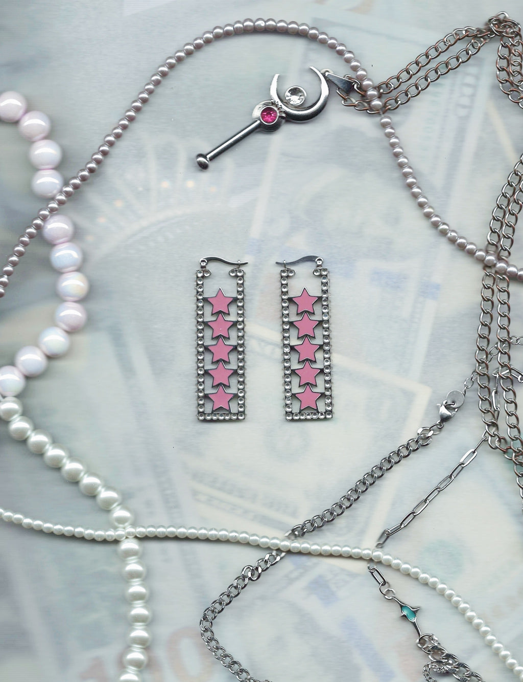 "FIVE STAR B☆TCH" EARRINGS